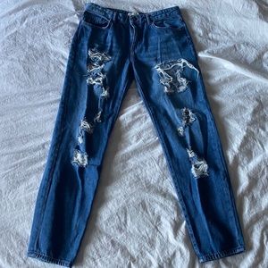 Forever 21 Distressed Boyfriend Jeans